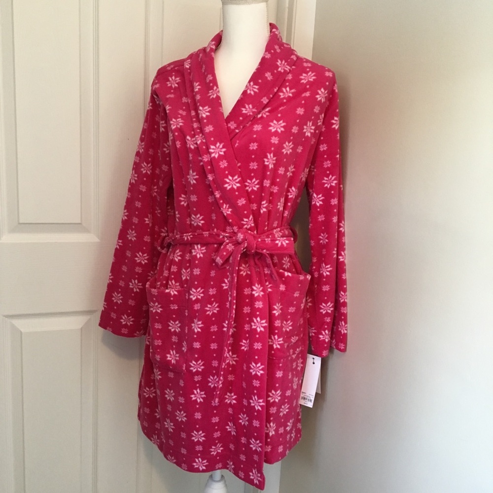 SONOMA Microfleece Snowflake Print Short Robe - Picture 2 of 7